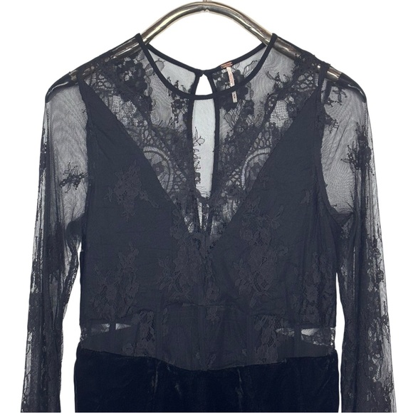 FREE PEOPLE MARLIE BLACK SHEER LACE LONG SLEEVE WHIMSIGOTH VELVET MINI DRESS - Picture 6 of 15